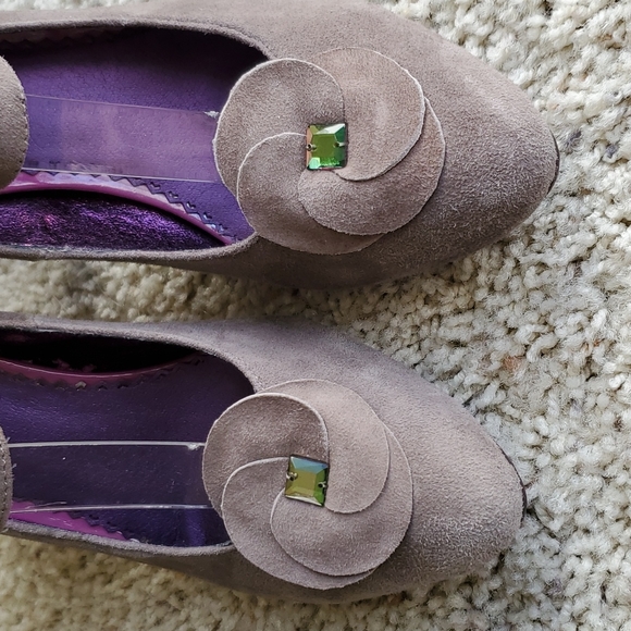 Poetic License Women's Collectors Item Mary Jane Pump Size 6 - Picture 4 of 9